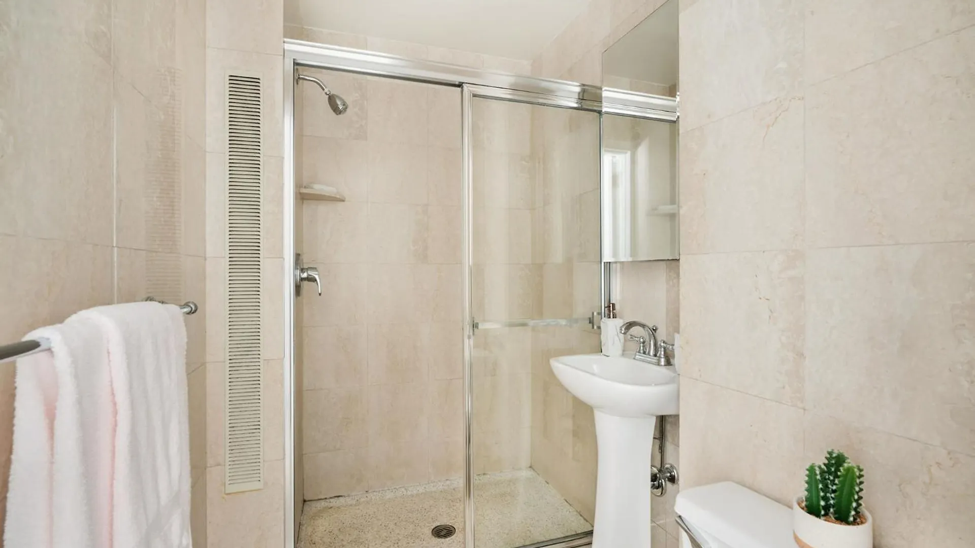 73-1503 Newly Reno Studio Uws Doorman Gym Laundry نيو يورك شقة