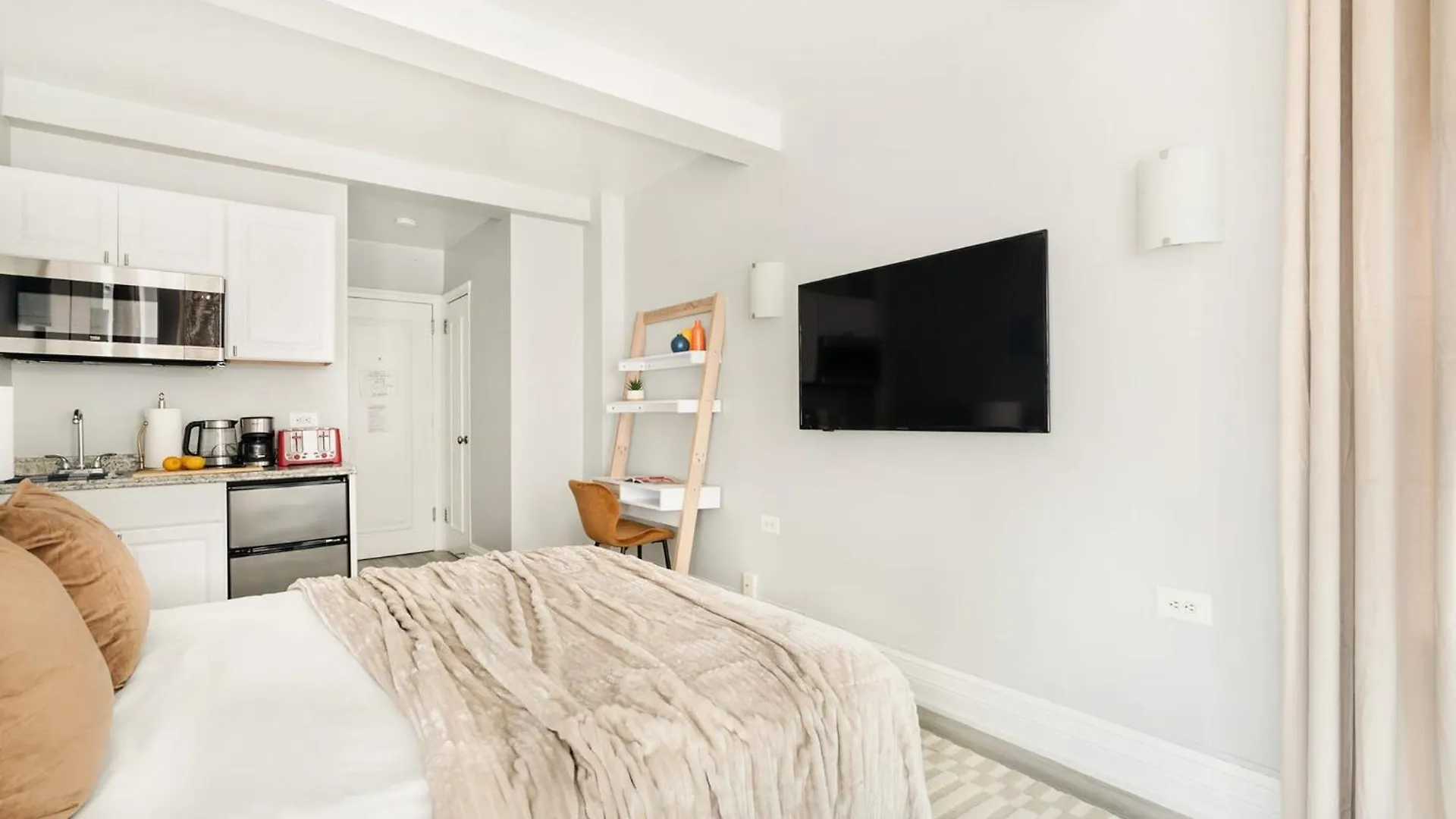 73-1503 Newly Reno Studio Uws Doorman Gym Laundry نيو يورك